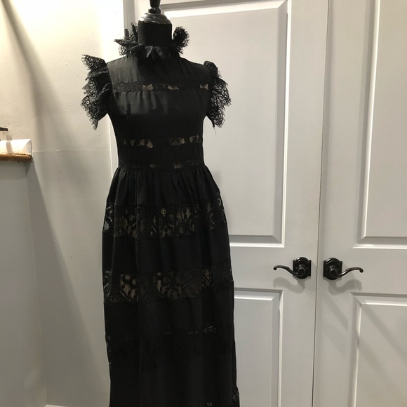 Dress - Picture 4 of 4